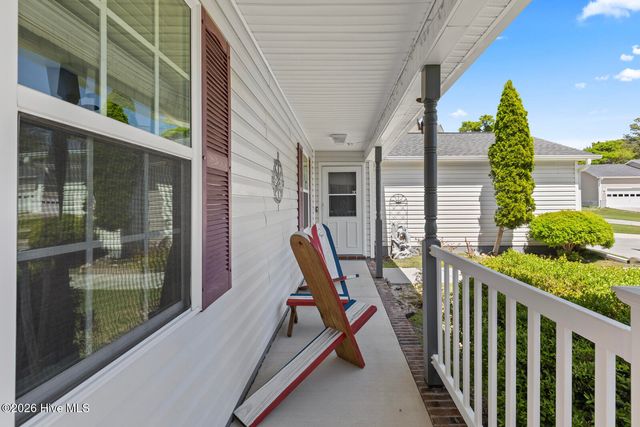 303 N Grazing Court, Sneads Ferry, NC 28460