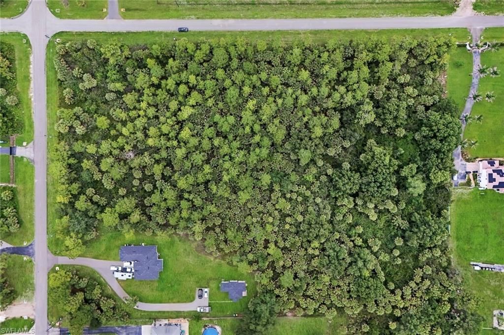 30th Ave SE, NAPLES, FL 34117 — photo 3