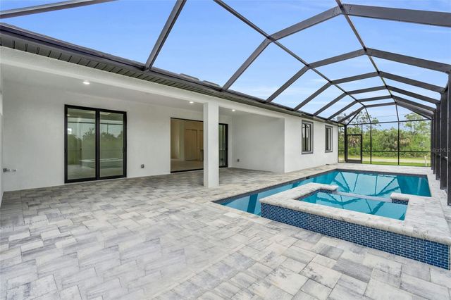 15401 AQUA CIRCLE, Port Charlotte, FL 33981