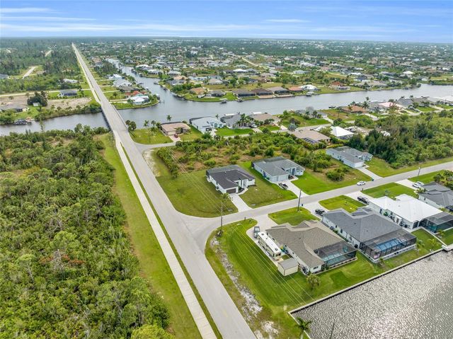15401 AQUA CIRCLE, Port Charlotte, FL 33981