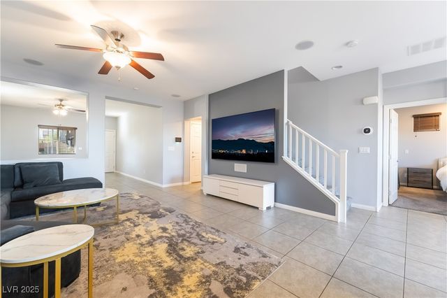 10256 Glacier Pool Street, Las Vegas, NV 89178