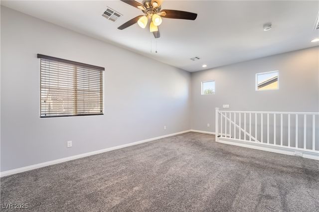 10256 Glacier Pool Street, Las Vegas, NV 89178