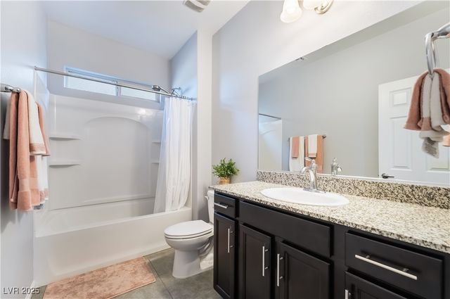 10256 Glacier Pool Street, Las Vegas, NV 89178