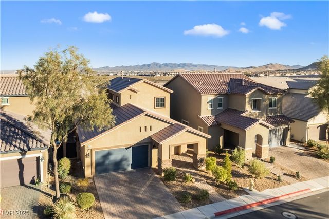 10256 Glacier Pool Street, Las Vegas, NV 89178