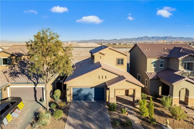 10256 Glacier Pool Street, Las Vegas, NV 89178