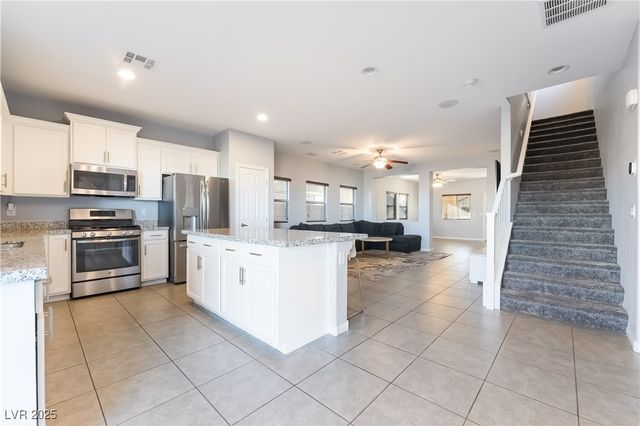 10256 Glacier Pool Street, Las Vegas, NV 89178