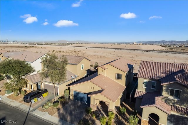 10256 Glacier Pool Street, Las Vegas, NV 89178