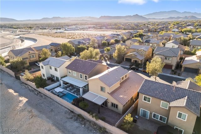 10256 Glacier Pool Street, Las Vegas, NV 89178