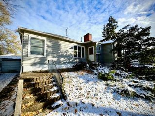 321 Woodbridge Street, Des Plaines, IL 60016