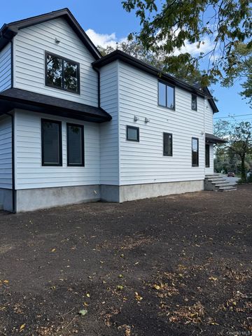 1028 E Broadway, Woodmere, NY 11598