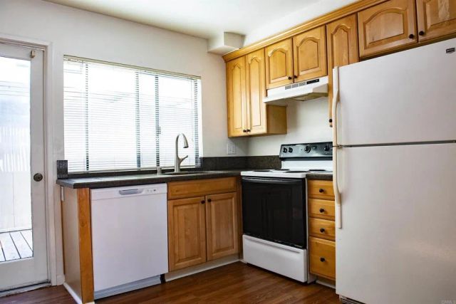 8442 Via Sonoma 80, La Jolla, CA 92037