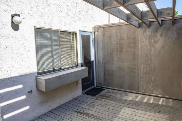 8442 Via Sonoma 80, La Jolla, CA 92037