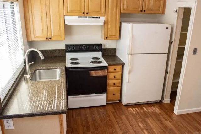 8442 Via Sonoma 80, La Jolla, CA 92037