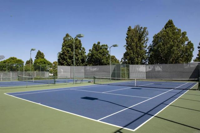 8442 Via Sonoma 80, La Jolla, CA 92037