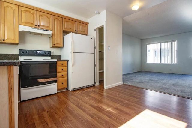 8442 Via Sonoma 80, La Jolla, CA 92037