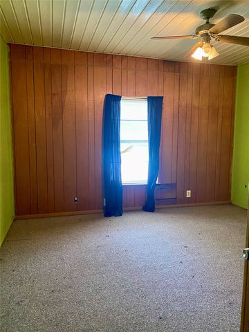201 S Bois D, Dodd City, TX 75438