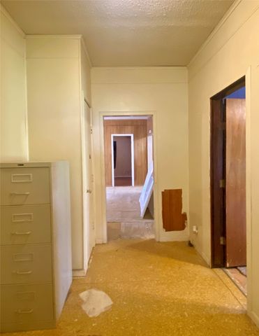 201 S Bois D, Dodd City, TX 75438