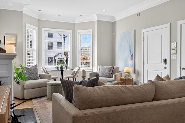 178 Dorchester Street 1, Boston, MA 02127