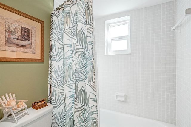 860 SE 6TH Avenue 410, Deerfield Beach, FL 33441