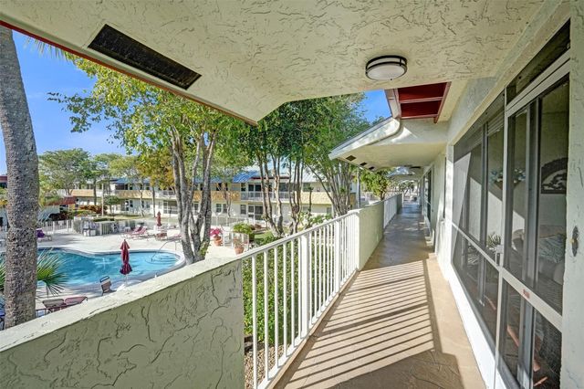 860 SE 6TH Avenue 410, Deerfield Beach, FL 33441