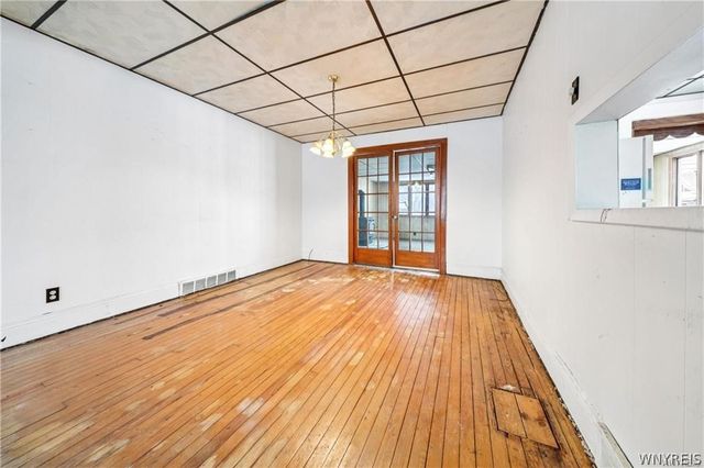 1455 Kenmore Avenue, Tonawanda, NY 14217