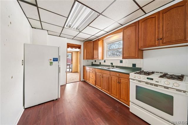 1455 Kenmore Avenue, Tonawanda, NY 14217