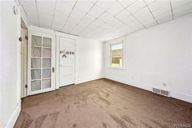 1455 Kenmore Avenue, Tonawanda, NY 14217