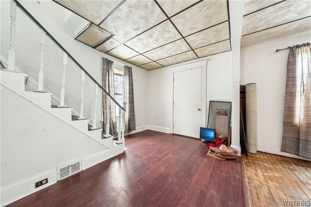 1455 Kenmore Avenue, Tonawanda, NY 14217