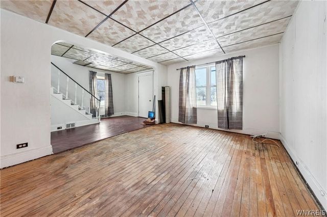 1455 Kenmore Avenue, Tonawanda, NY 14217