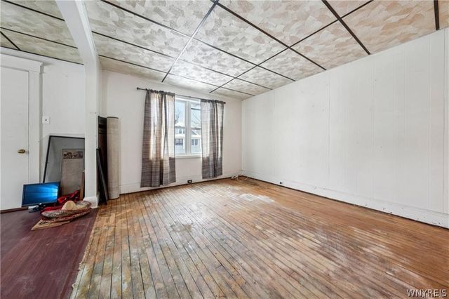 1455 Kenmore Avenue, Tonawanda, NY 14217