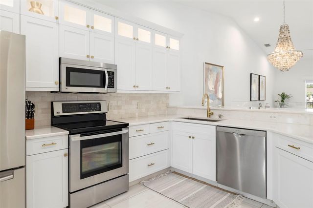 5220 HYLAND HILLS AVENUE 1226, Sarasota, FL 34241
