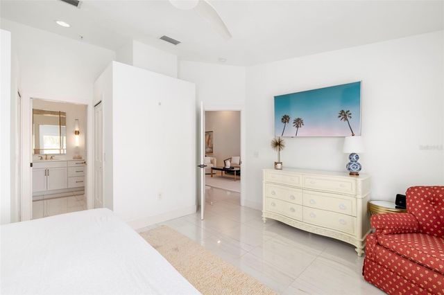 5220 HYLAND HILLS AVENUE 1226, Sarasota, FL 34241