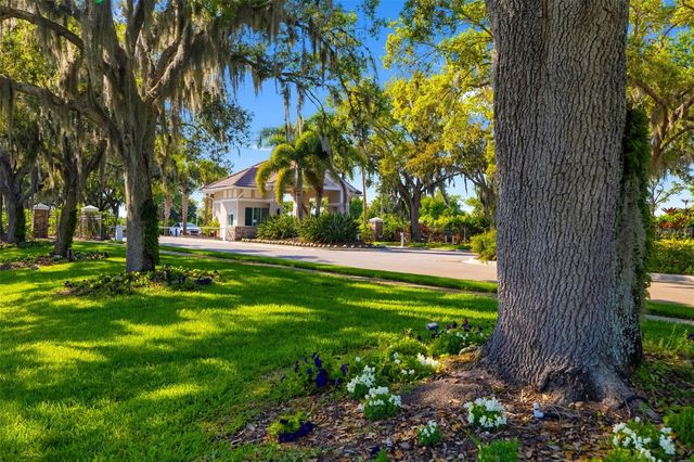 5220 HYLAND HILLS AVENUE 1226, Sarasota, FL 34241