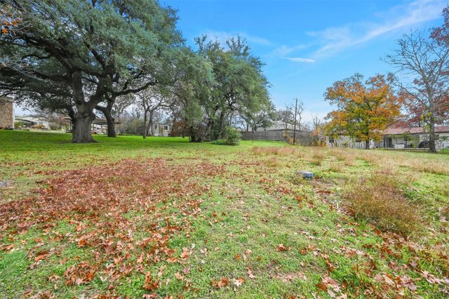 7533 Foster Drive, Lake Worth, TX 76135