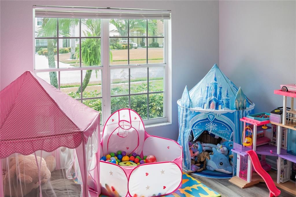 Image 20 of property listing at 10095 BRANDON CIRCLE, Orlando, FL 32836
