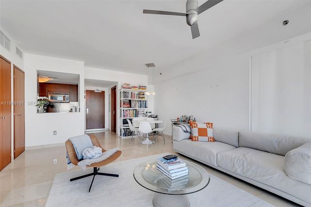 450 Alton Rd 3208, Miami Beach, FL 33139