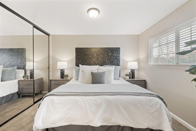 9143 Linda Rio Dr, Sacramento, CA 95826