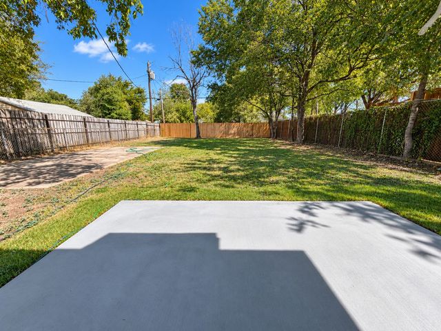 6927 Overlook Drive, Dallas, TX 75227