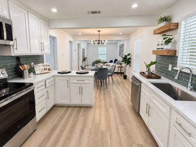 6927 Overlook Drive, Dallas, TX 75227