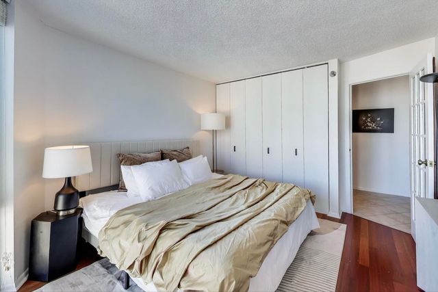 111 W Maple Street 2803, Chicago, IL 60610