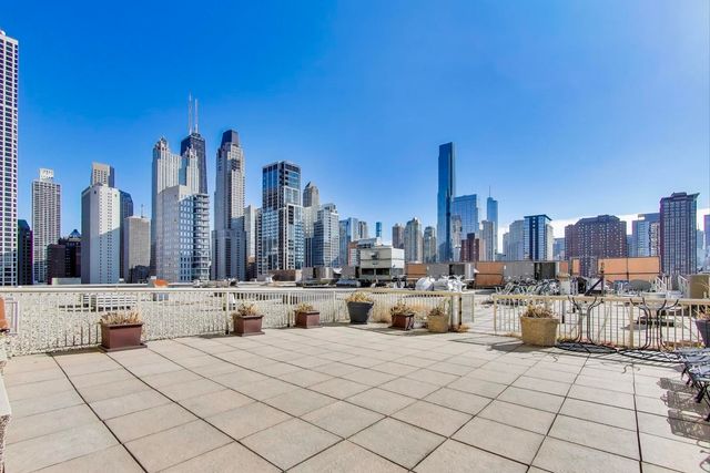 111 W Maple Street 2803, Chicago, IL 60610
