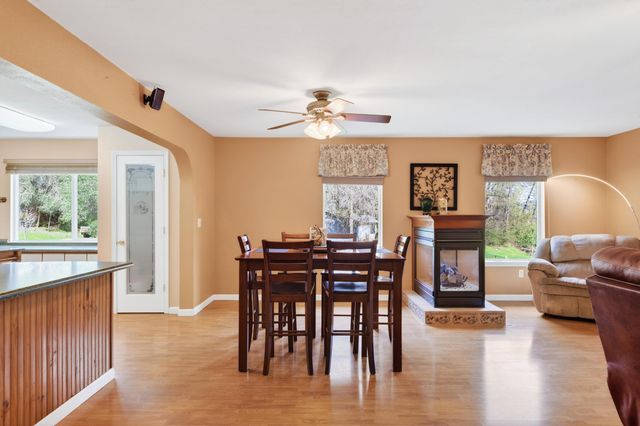 2147 Montana Avenue, Shasta Lake, CA 96019