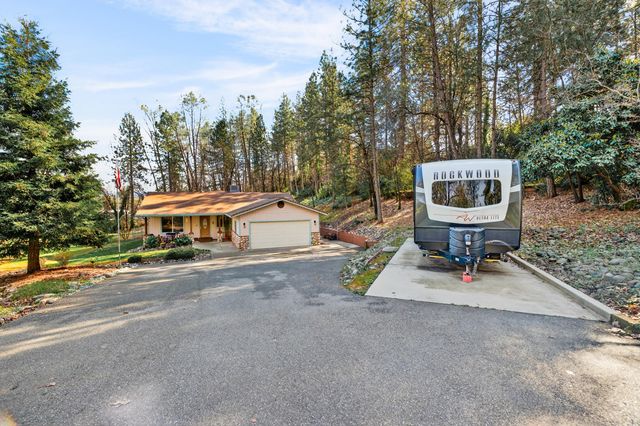 2147 Montana Avenue, Shasta Lake, CA 96019