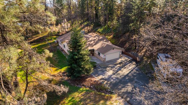 2147 Montana Avenue, Shasta Lake, CA 96019