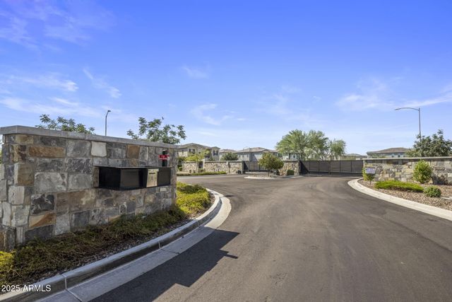 17022 N 51ST Place, Scottsdale, AZ 85254