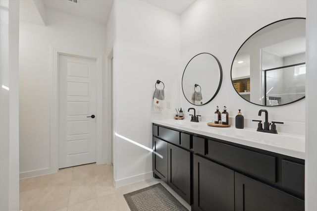 1736 Bonsmara Drive, Northlake, TX 76247