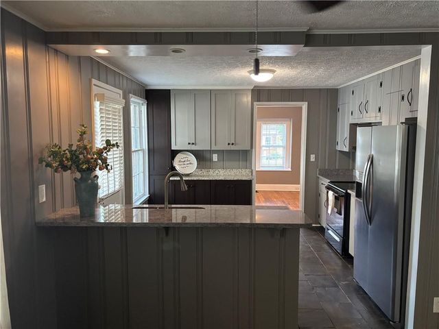 323 West Avenue, Cartersville, GA 30120
