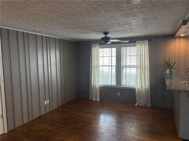 323 West Avenue, Cartersville, GA 30120