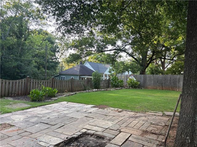 323 West Avenue, Cartersville, GA 30120