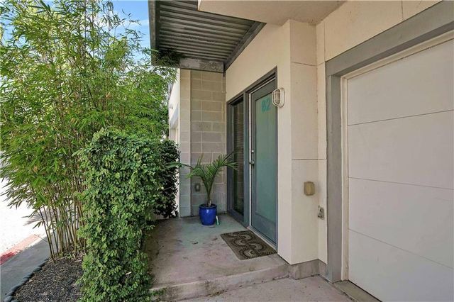 4801 S Congress Ave B2, Austin, TX 78745